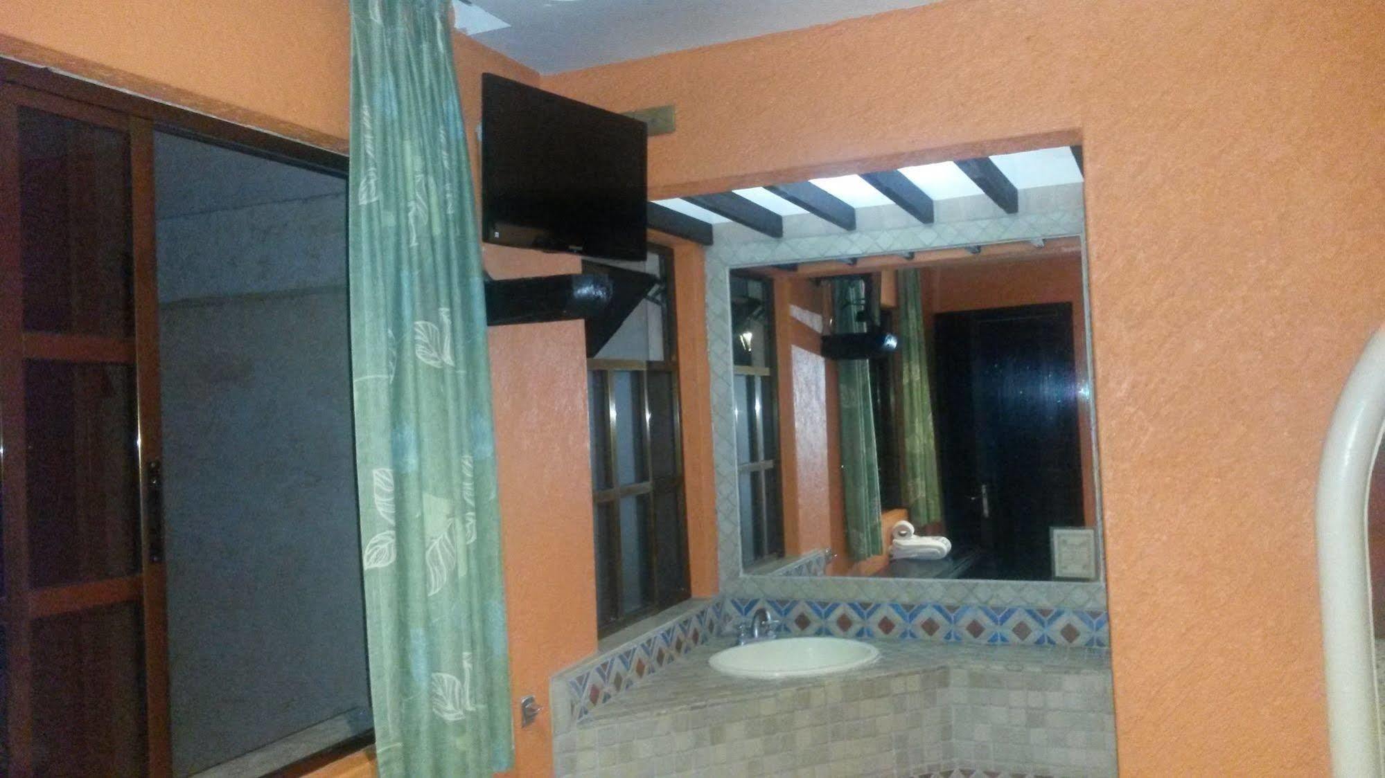 Hotel Playa Internacional Mexico City Exterior photo